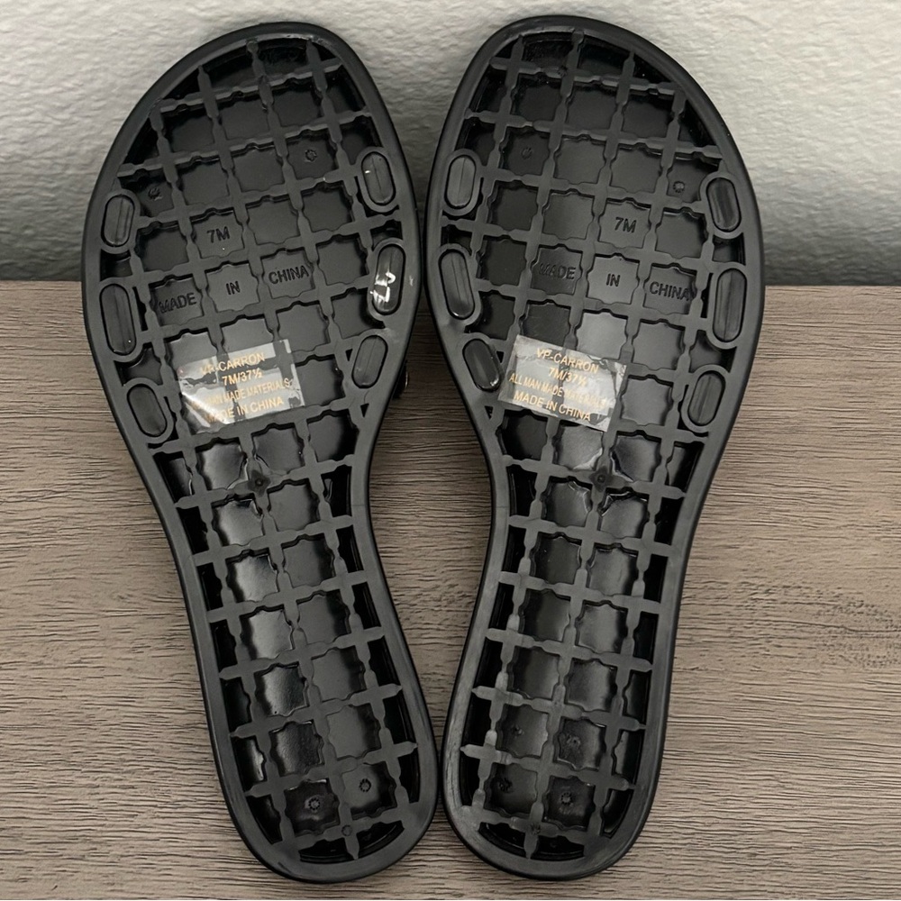 Vince Camuto • Carron Jelly Slide Sandals - Black w/ Gold Studs, Women’s Size 7 - Picture 11 of 14